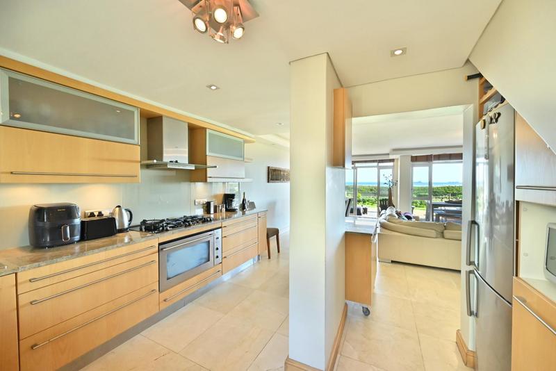 3 Bedroom Property for Sale in Dolphin Beach Western Cape